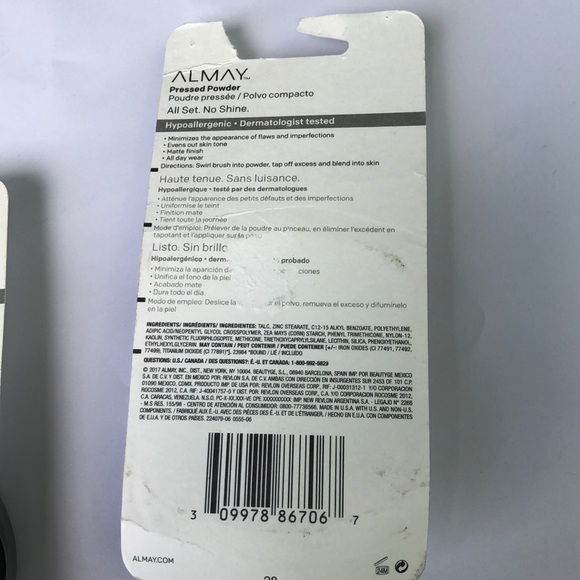 Almay Pressed Powder 2 compacts 600 Make Mine Dark - Picture 4 of 4